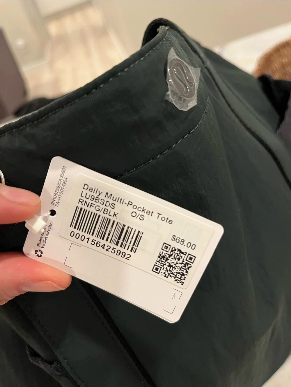 lululemon athletica forest green Tote